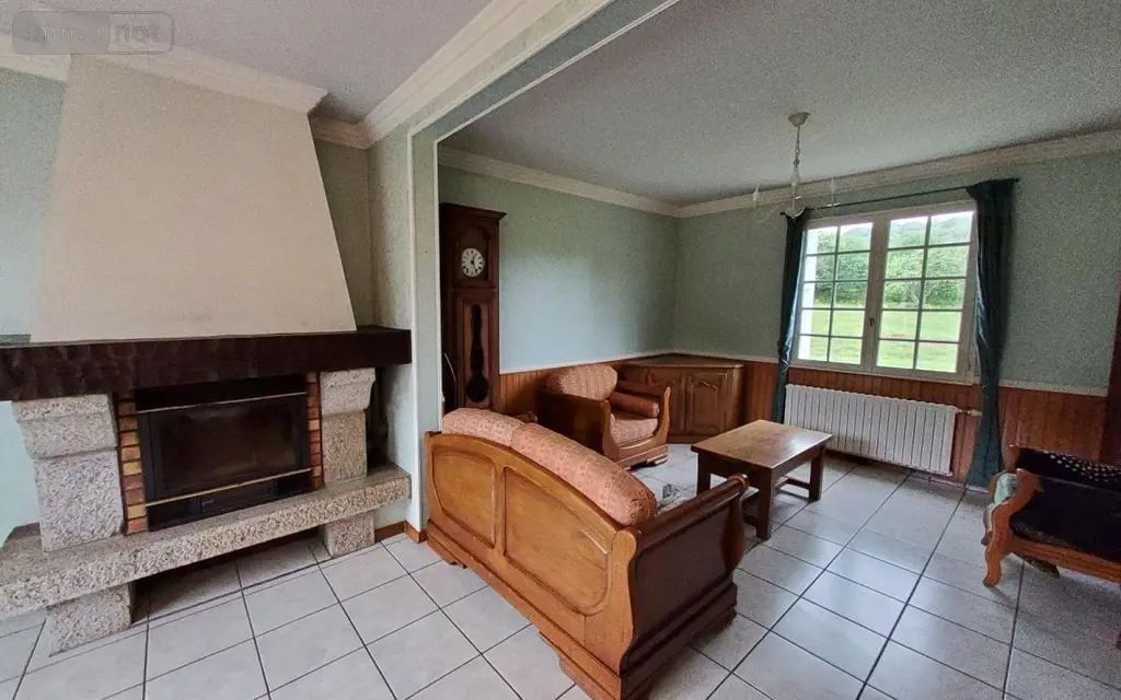 Maison a vendre Poullaouen 29246 Finistère 29 154 m2 8 pièces 168000 euros 29066-3831 005