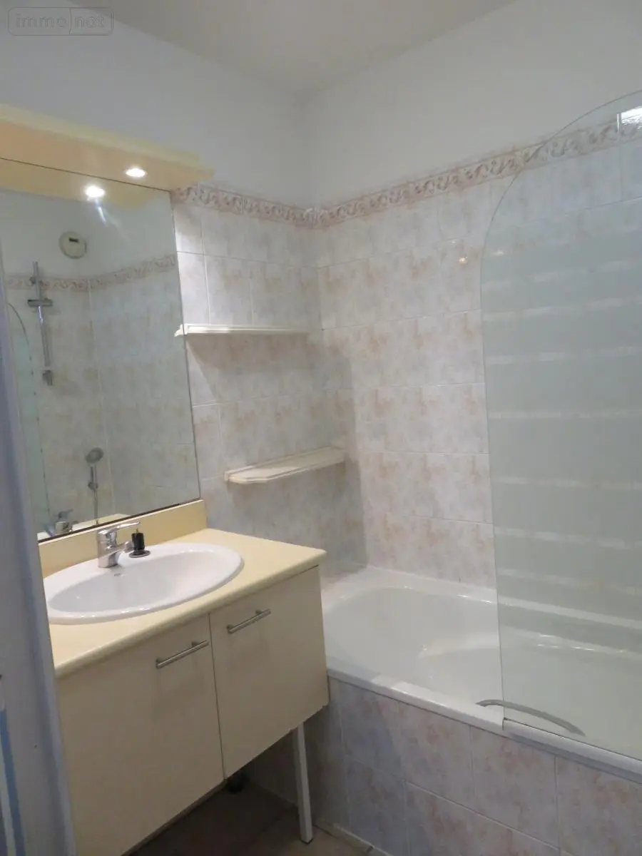 Location appartement Lyon 3e Arrondissement 69003 Rhône 69 49 m2 2 pièces 850 euros 01037-L118 007