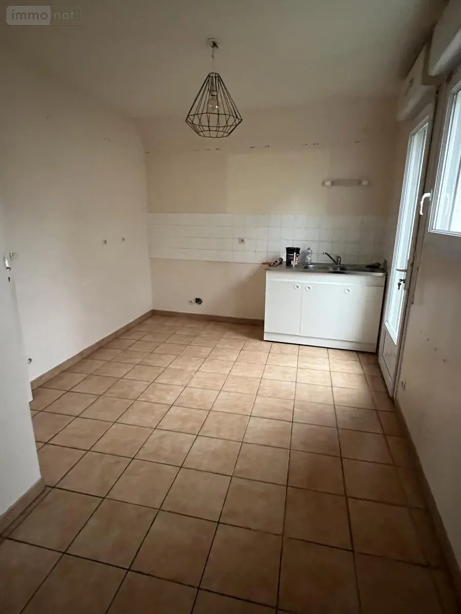 Appartement a vendre Soucelles 49140 Maine-et-Loire 49 97 m2 5 pièces 177650 euros 49050-546 003