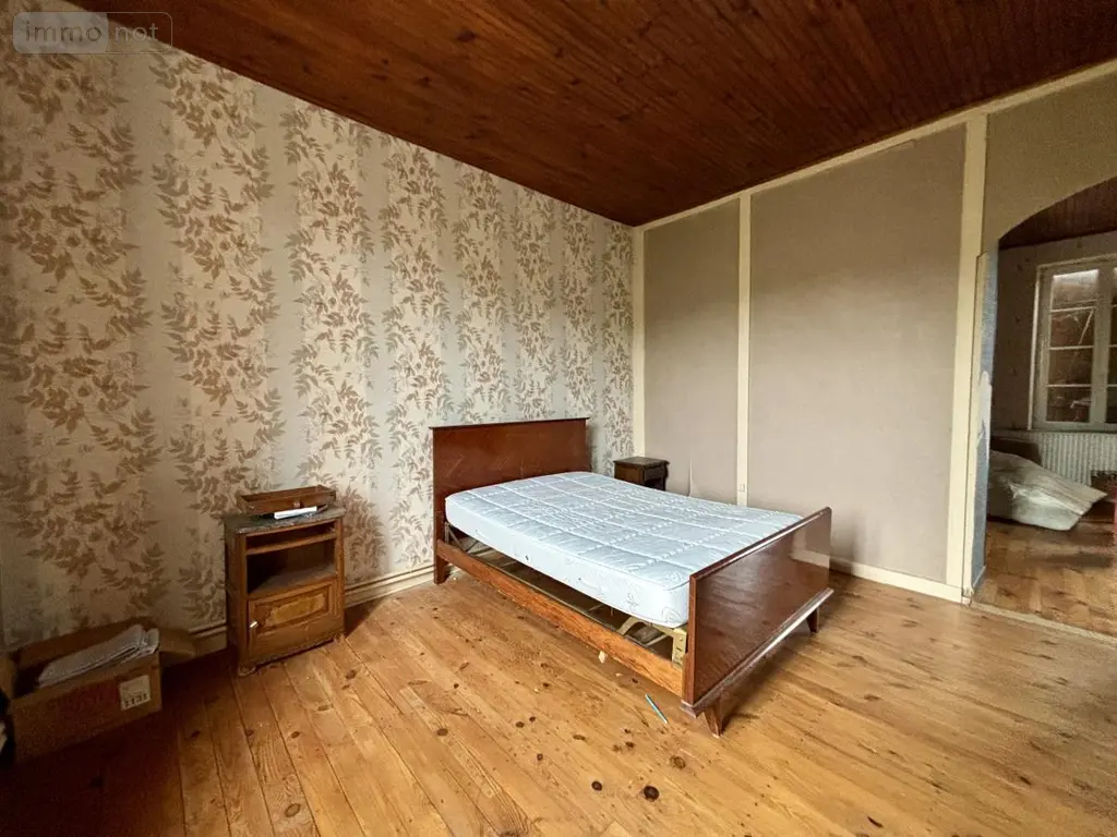 Immeuble de rapport a vendre Saint-Gilles 71510 Saône-et-Loire 71 285 m2 236000 euros 71057-26 005