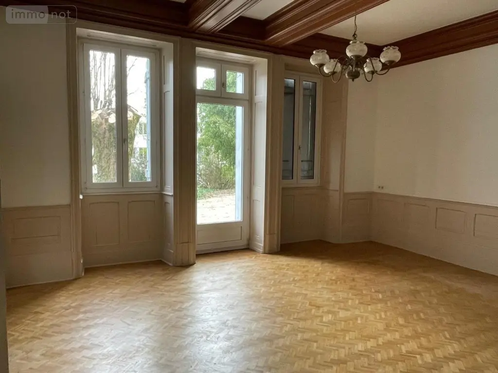 Location appartement Dole 39100 Jura 39 150 m2 4 pièces 1070 euros 39033-L625 002