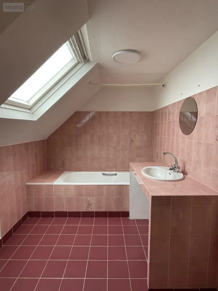Location maison Saint-Jouan-des-Guérets 35430 Ille-et-Vilaine 35 127 m2 1150 euros 35104-L115 008