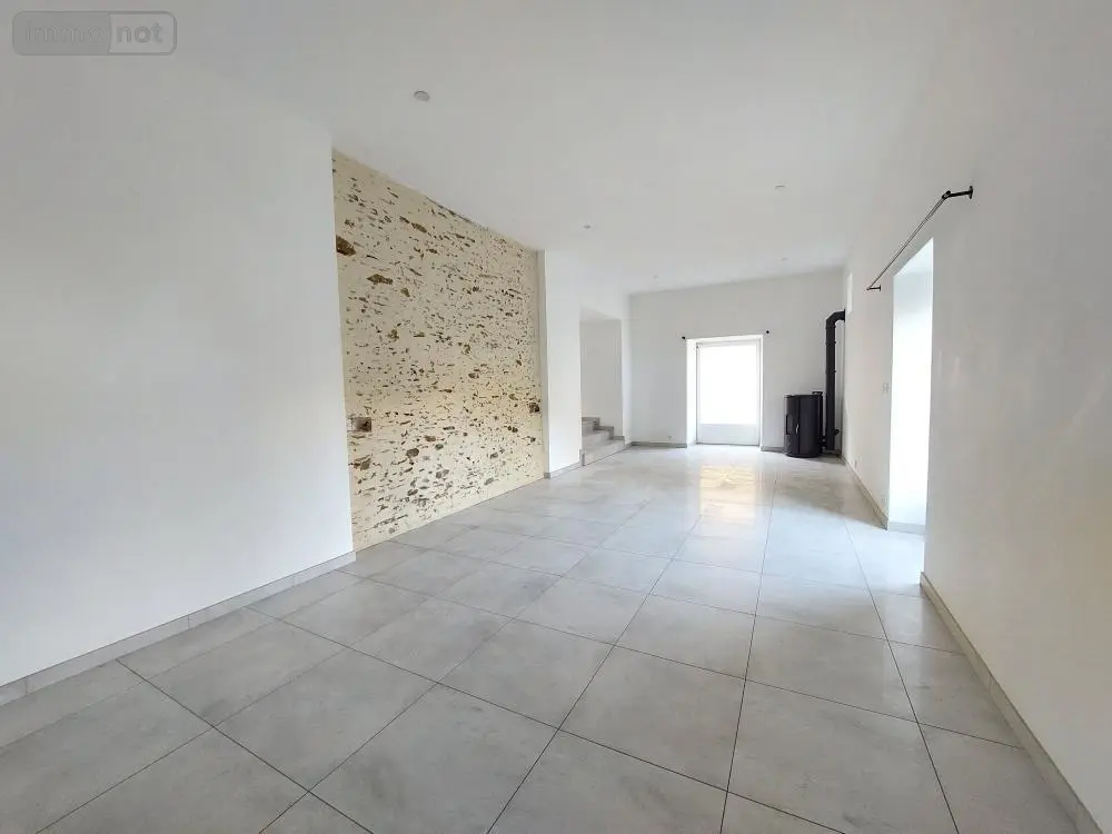 Maison a vendre Cossé-le-Vivien 53230 Mayenne 53 150 m2 6 pièces 230500 euros 53032-1087 002