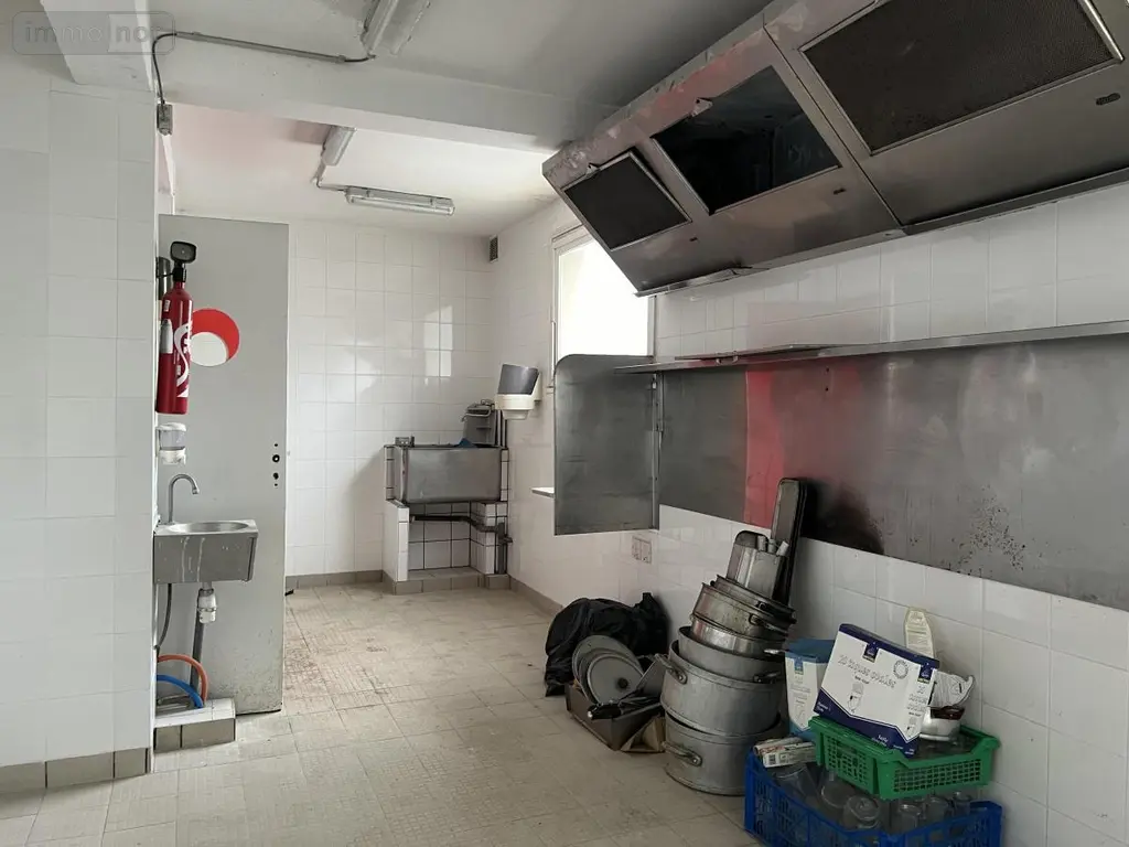 Fonds et murs commerciaux a vendre Lorient 56100 Morbihan 56 172 m2 4 pièces 198124 euros 56081-2064 004
