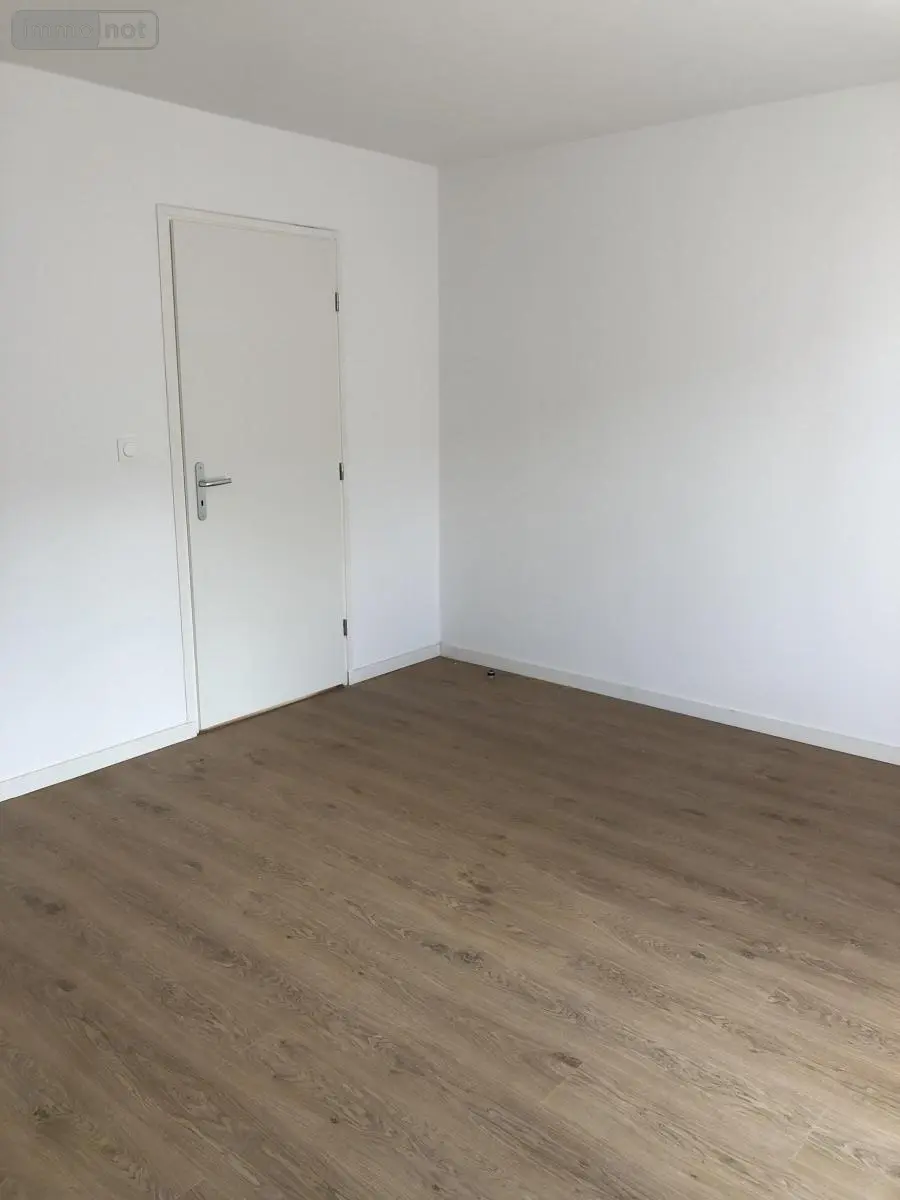 Location appartement Amiens 80000 Somme 80 73 m2 3 pièces 1015 euros 80011-L989 003