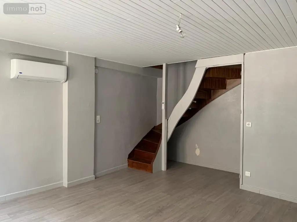 Location maison Bettant 01500 Ain 01 62 m2 3 pièces 750 euros 01037-L120 004