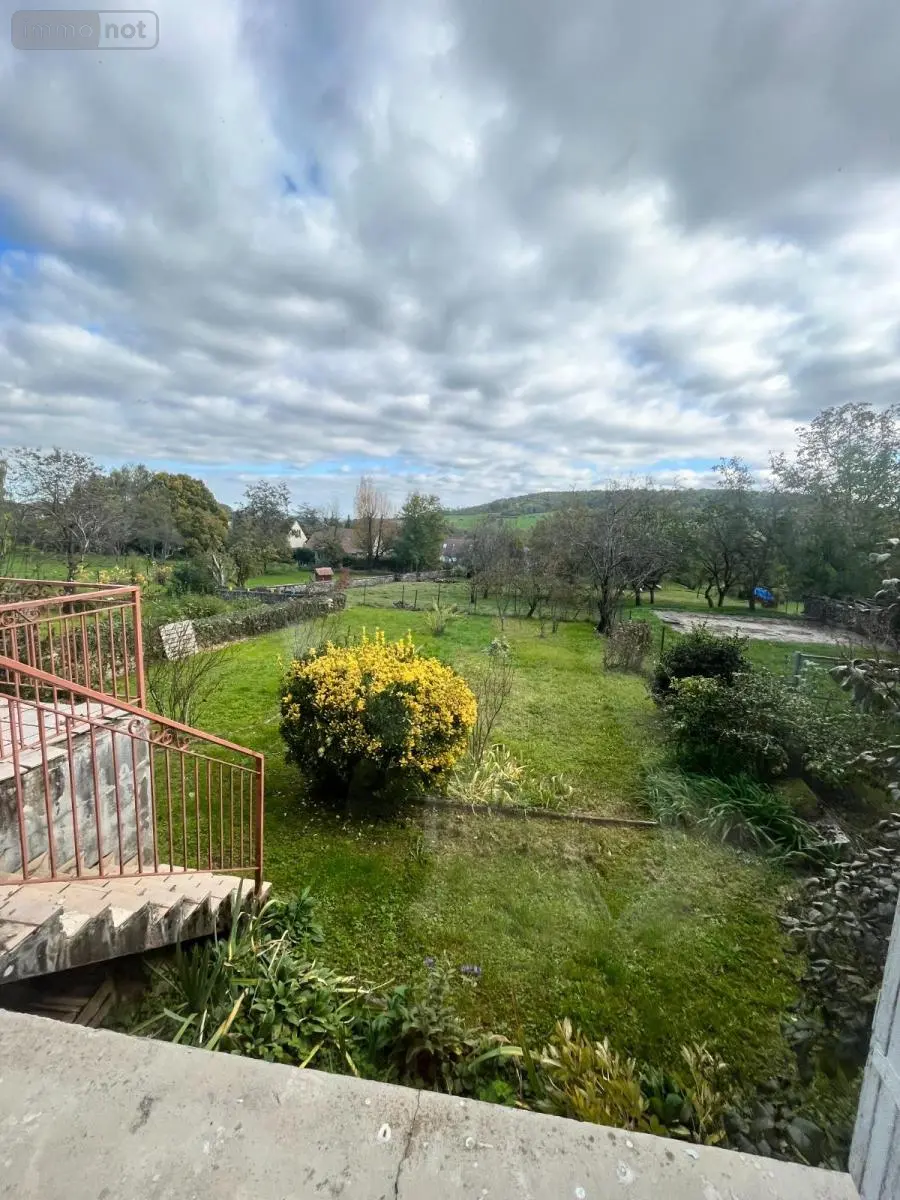 Maison a vendre Montigny-lès-Vesoul 70000 Haute-Saône 70 137 m2 6 pièces 154000 euros 70001-85 008
