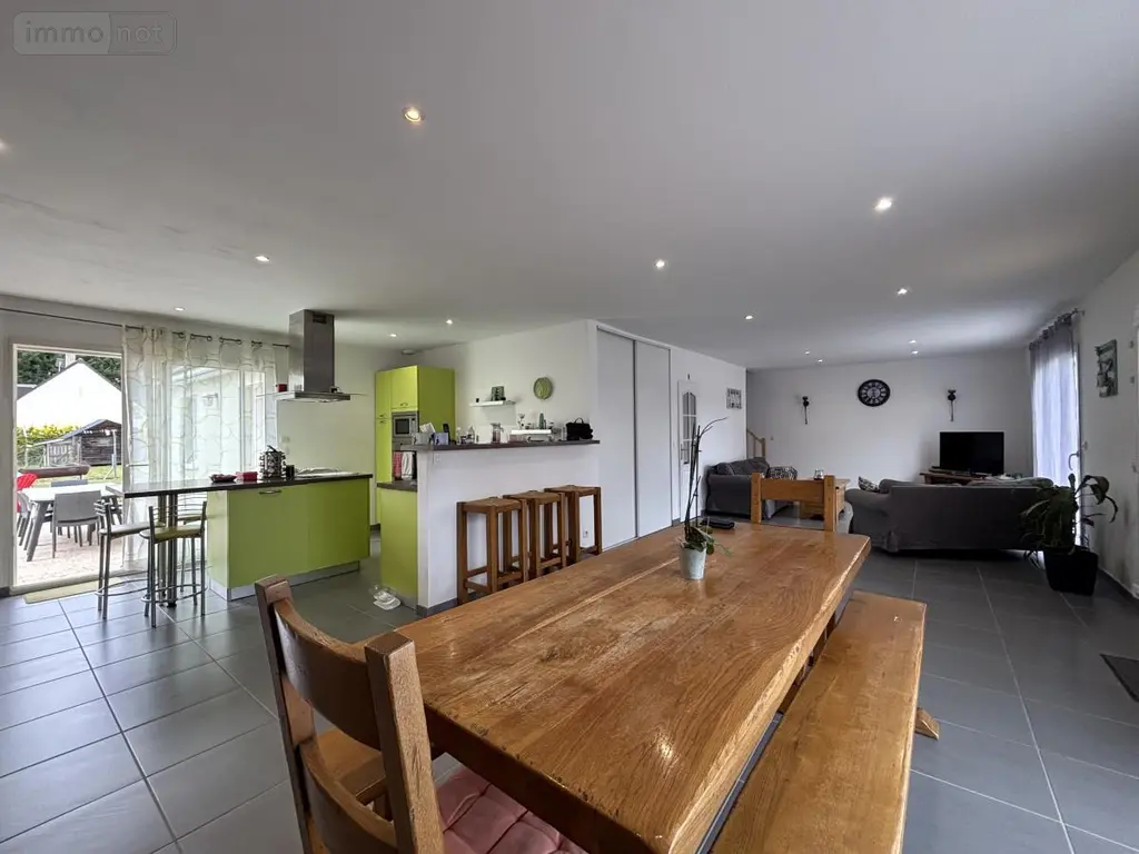 Maison a vendre Nouzilly 37380 Indre-et-Loire 37 195 m2 8 pièces 466200 euros 37037-18 002