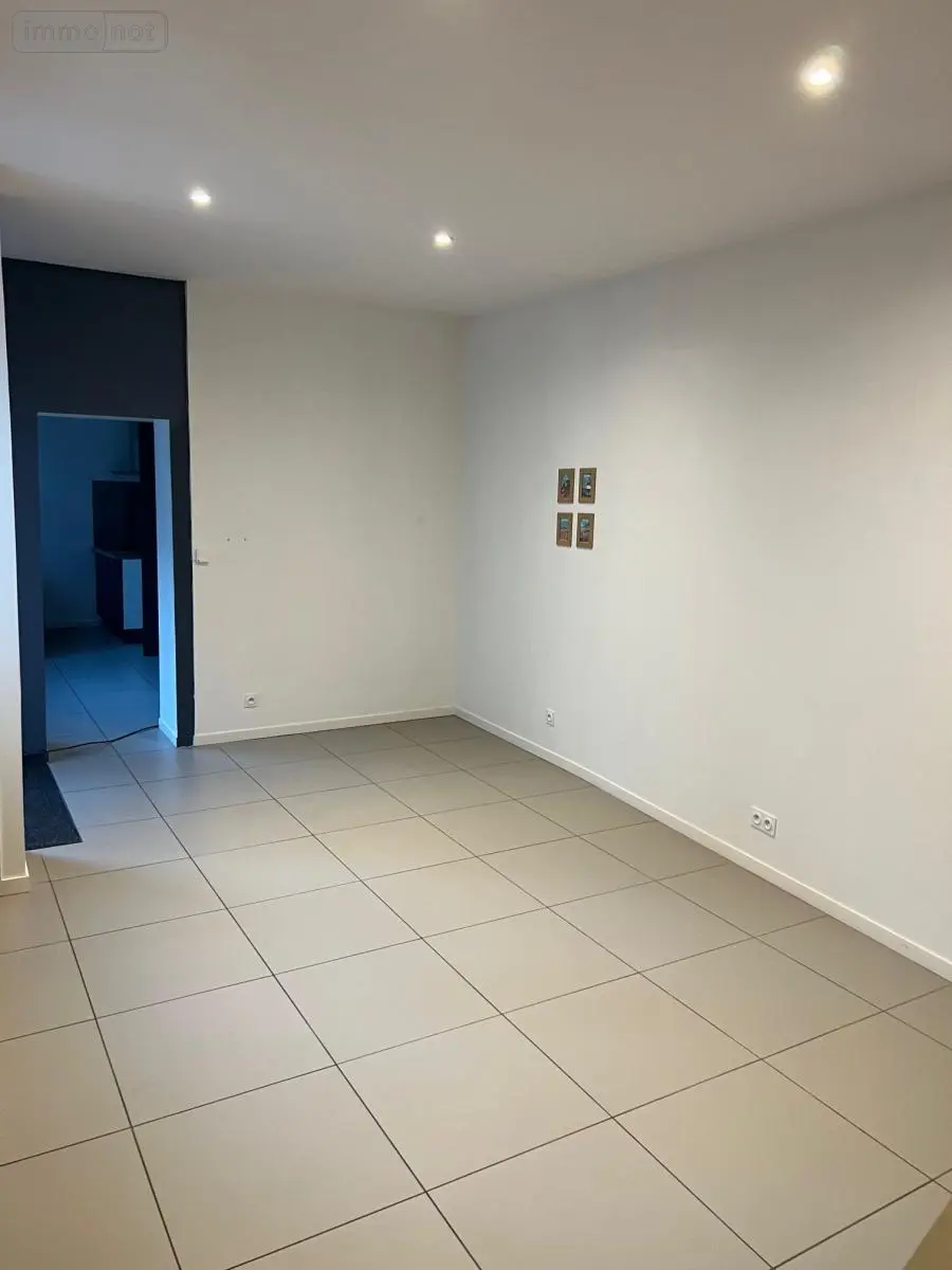 Location appartement Montargis 45200 Loiret 45 87 m2 3 pièces 720 euros 45052-L272 003