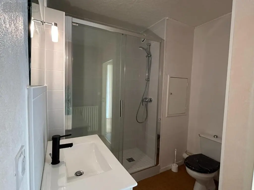 Location appartement Beaune 21200 Côte-d'Or 21 55 m2 2 pièces 650 euros 21074-L84 004