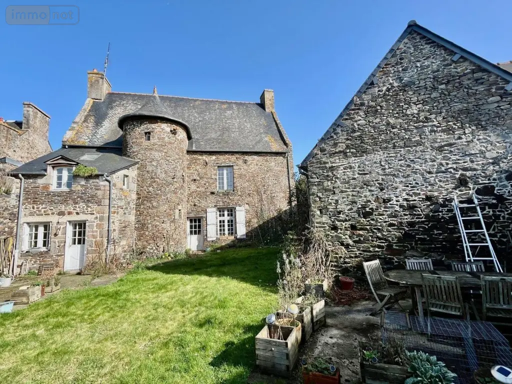 Maison a vendre Dol-de-Bretagne 35120 Ille-et-Vilaine 35 157 m2 7 pièces 377880 euros 35130-3775 002