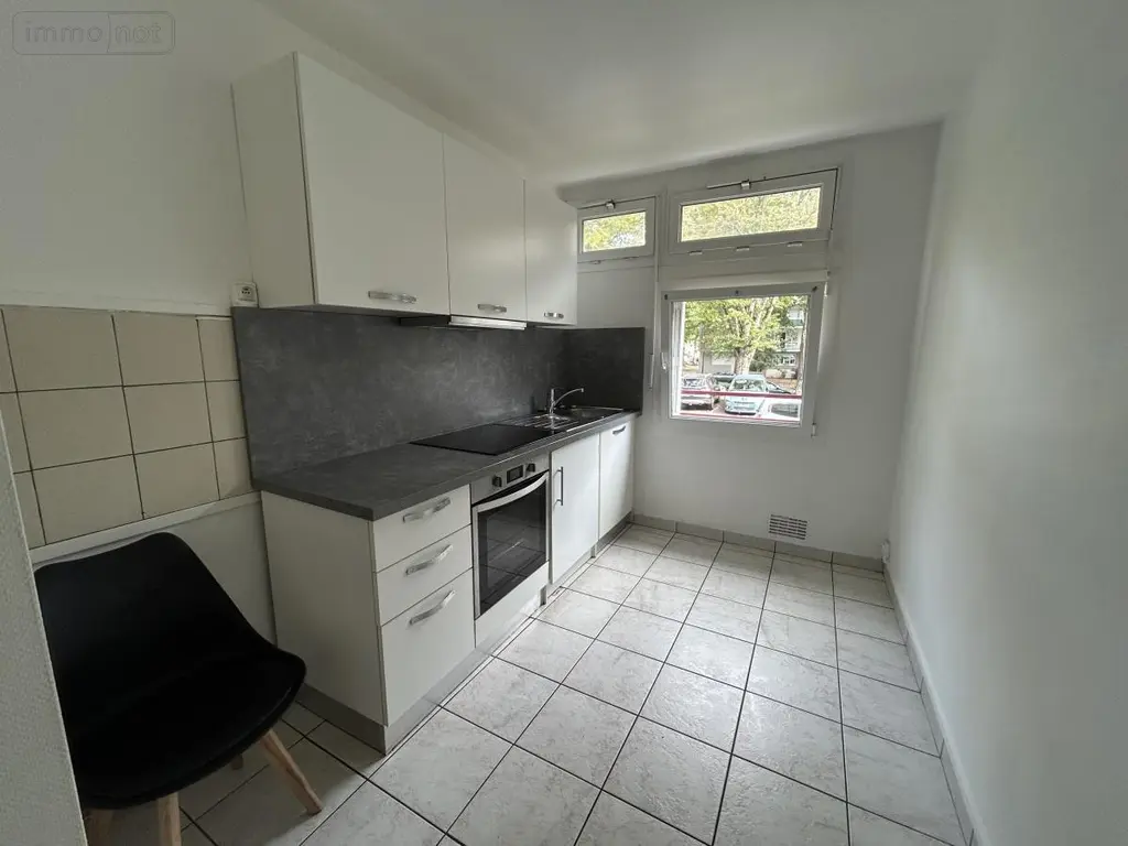 Appartement a vendre Rennes 35000 Ille-et-Vilaine 35 74 m2 4 pièces 167680 euros 35024-1346 001