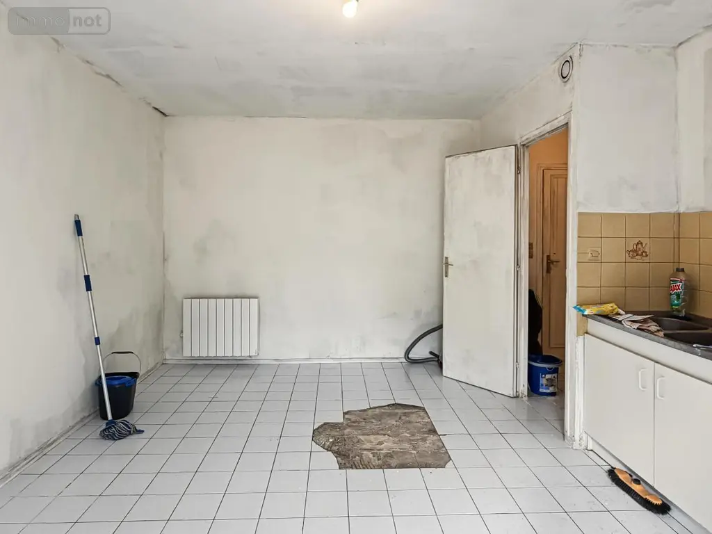 Appartement a vendre Lannion 22300 Côtes-d'Armor 22 33 m2 2 pièces 73780 euros 29107-2863 004