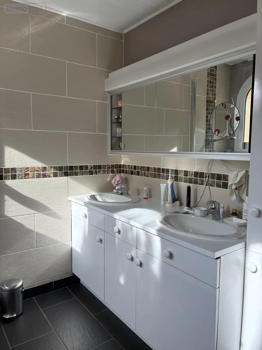 Maison a vendre Longuenée-en-Anjou 49220 Maine-et-Loire 49 200 m2 8 pièces 451110 euros 49031-2854 012