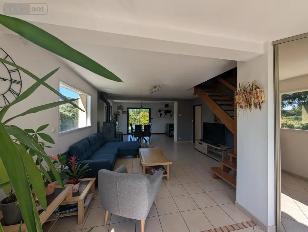 Maison a vendre Pléguien 22290 Côtes-d'Armor 22 142 m2 8 pièces 351750 euros 22017-1377 006