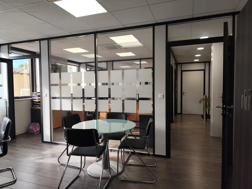 Location fonds et murs commerciaux Montargis 45200 Loiret 45 71 m2 4 pièces 1640 euros 45052-L302 008