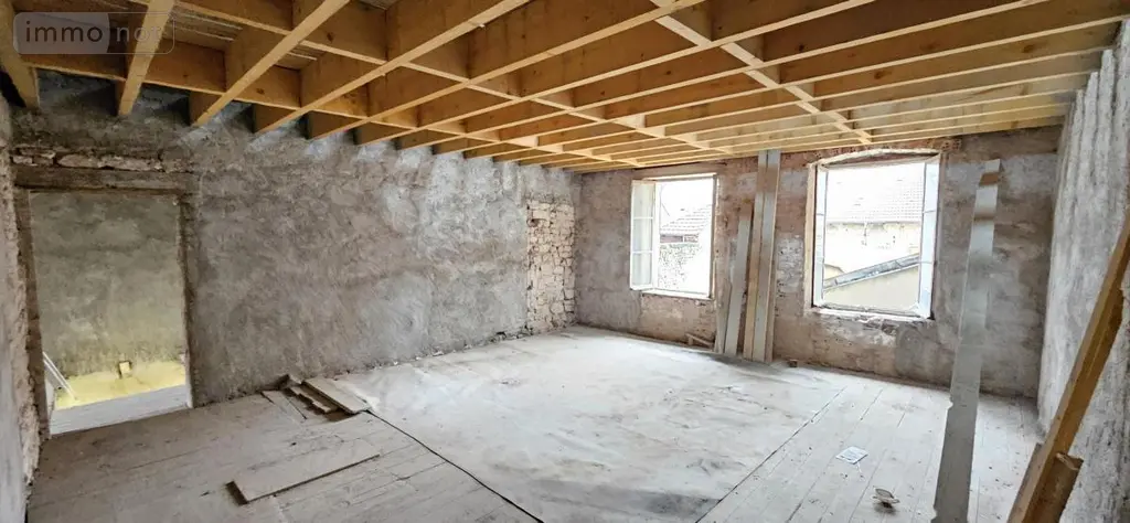 Immeuble de rapport a vendre Bruyères 88600 Vosges 88 200 m2 89000 euros 88061-877 006