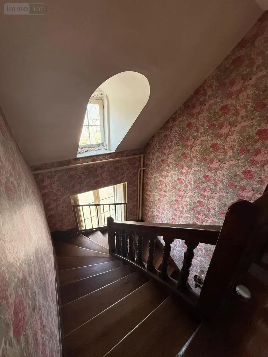 Maison a vendre Angers 49100 Maine-et-Loire 49 280 m2 11 pièces 340600 euros 49012-2049 007