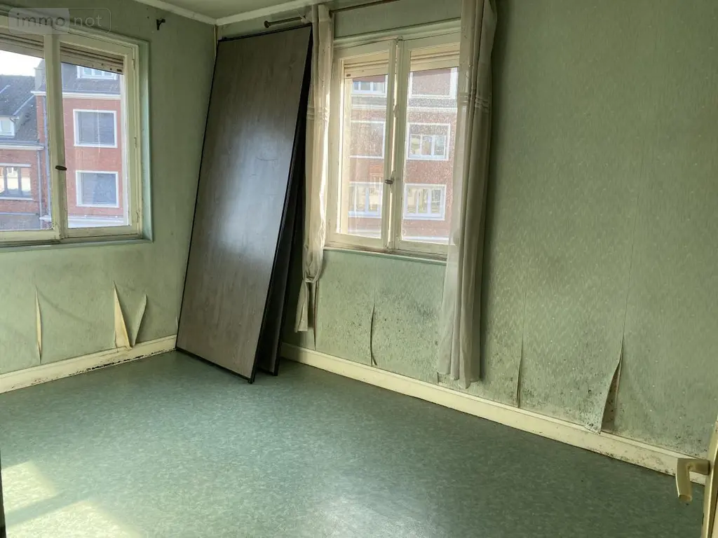 Immeuble de rapport a vendre Elbeuf 76500 Seine-Maritime 76 285 m2 343200 euros 76025-176 012