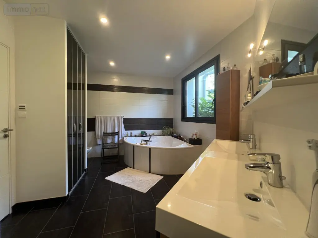 Maison a vendre Ploërmel 56800 Morbihan 56 350 m2 11 pièces 923180 euros 56044-1532 019