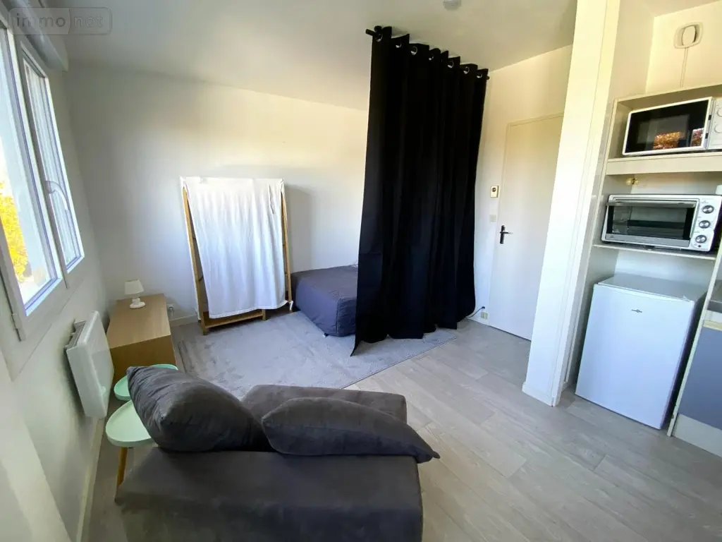 Location appartement Angers 49100 Maine-et-Loire 49 27 m2 1 pièce 530 euros 49031-L159 003