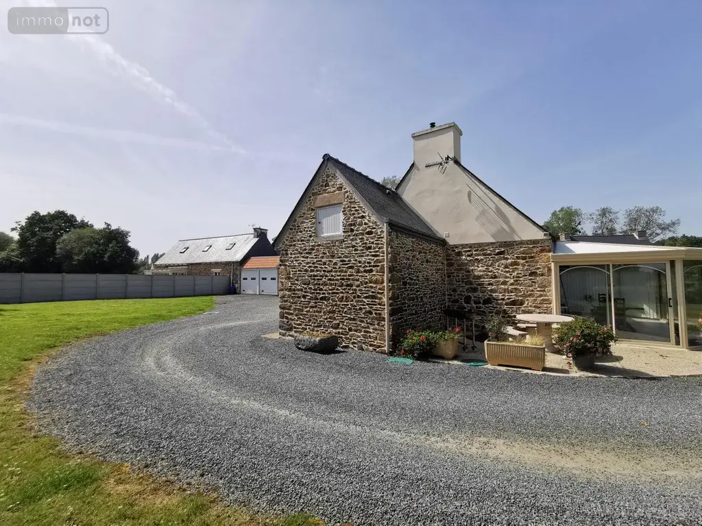 Maison a vendre Plouëc-du-Trieux 22260 Côtes-d'Armor 22 230 m2 11 pièces 467500 euros 22102-2397 025