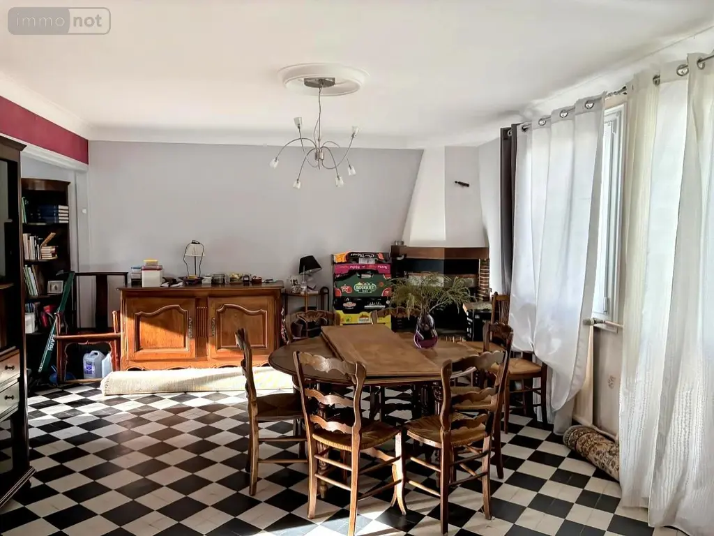 Maison a vendre Montsûrs 53150 Mayenne 53 135 m2 146000 euros 53004-1367 007
