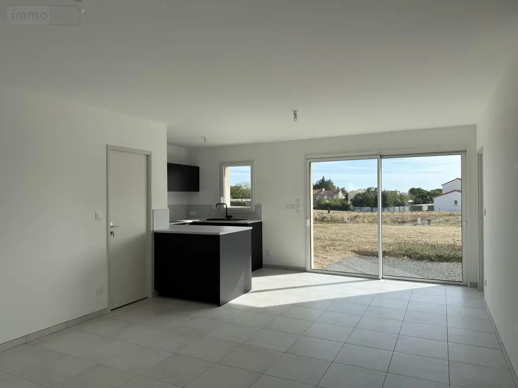 Location maison Beaupréau-en-Mauges 49600 Maine-et-Loire 49 62 m2 3 pièces 912 euros 49058-L922 003