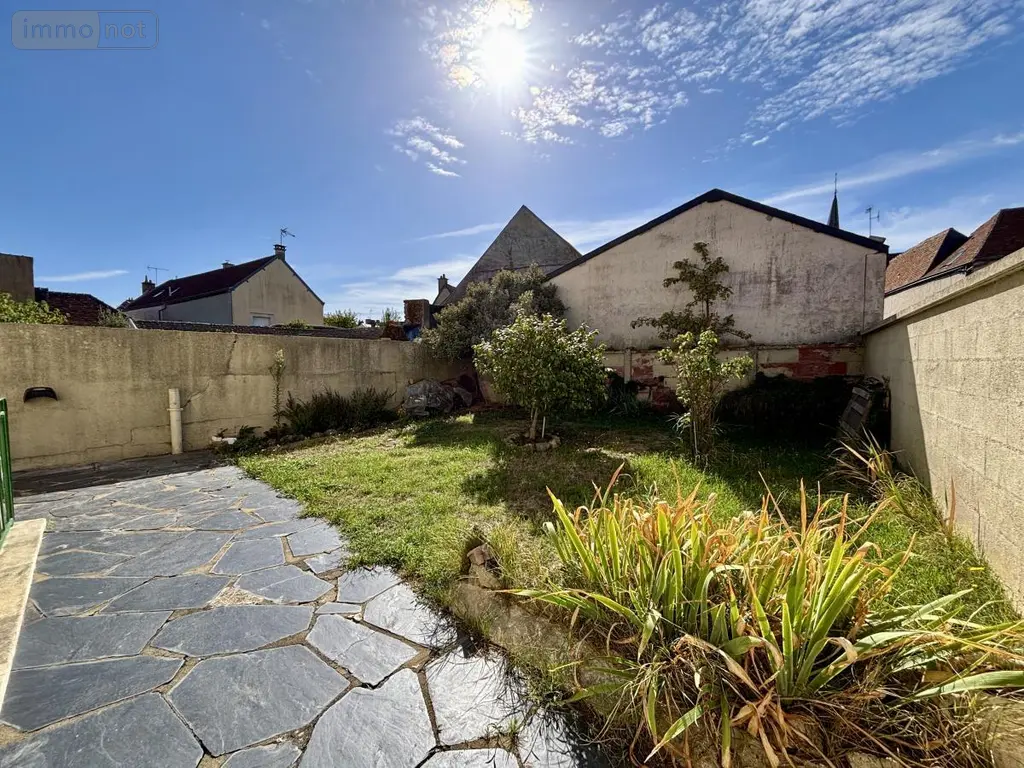 Maison a vendre Beaumont-sur-Sarthe 72170 Sarthe 72 148 m2 6 pièces 141660 euros 72126-3232 002