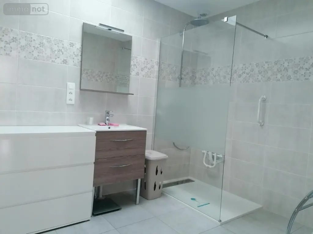 Maison a vendre Descartes 37160 Indre-et-Loire 37 86 m2 4 pièces 136500 euros 37082-266 005