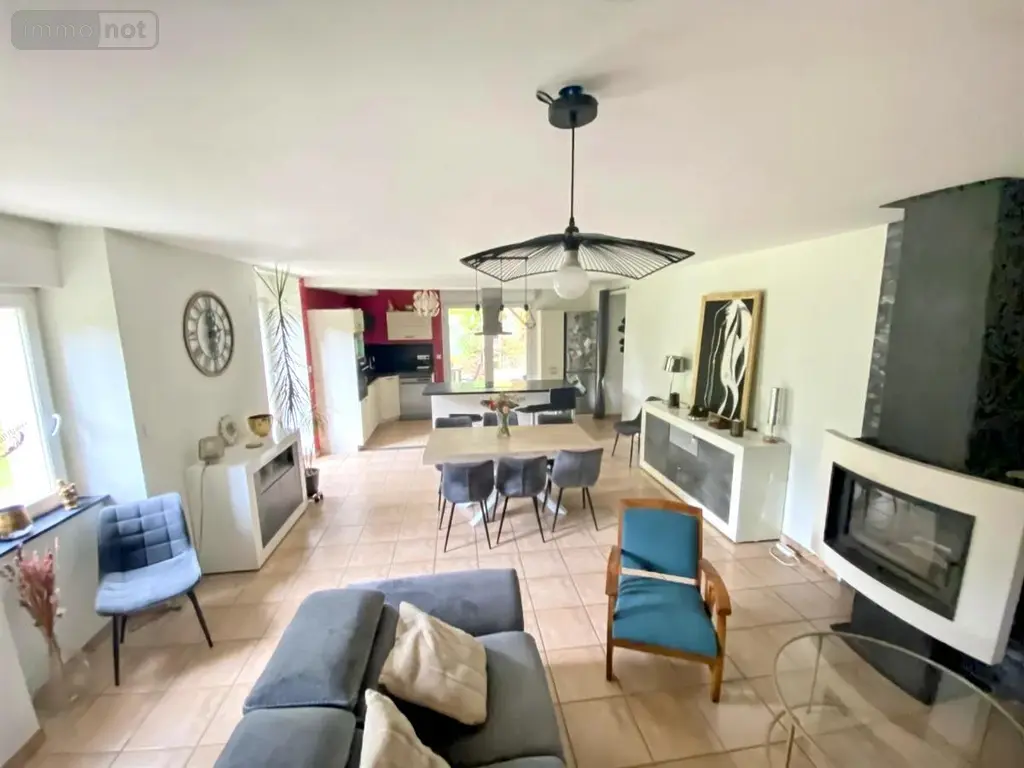 Maison a vendre Saint-Gonnery 56920 Morbihan 56 153 m2 5 pièces 275600 euros 22110-2374 009