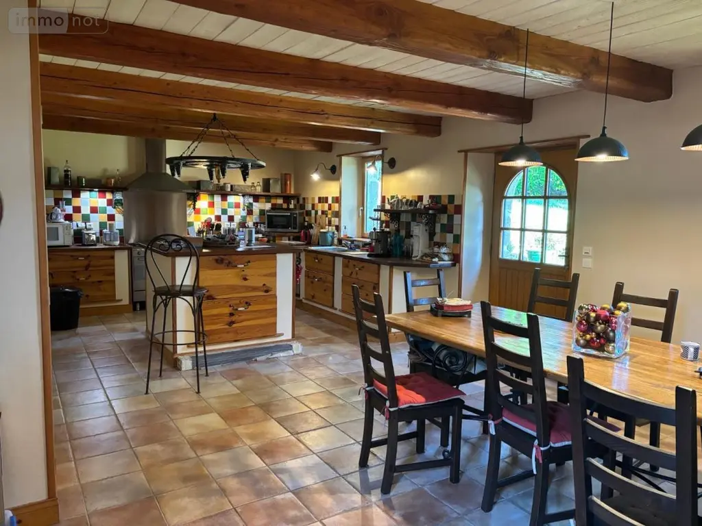 Maison a vendre Berrien 29690 Finistère 29 209 m2 8 pièces 346500 euros 29064-2809 011