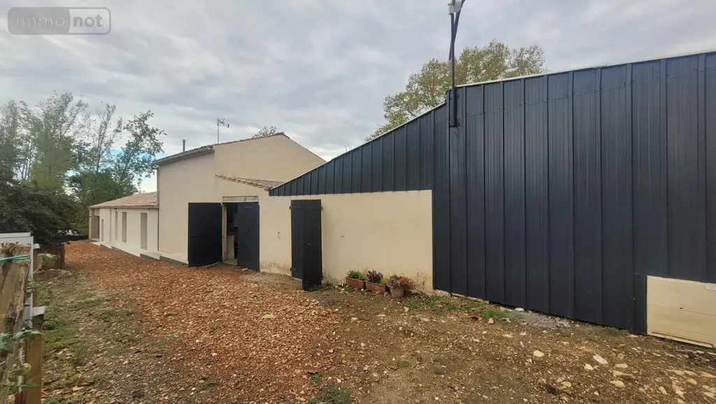 Maison a vendre Vouillé-les-Marais 85450 Vendée 85 125 m2 5 pièces 205920 euros 17015-528 018