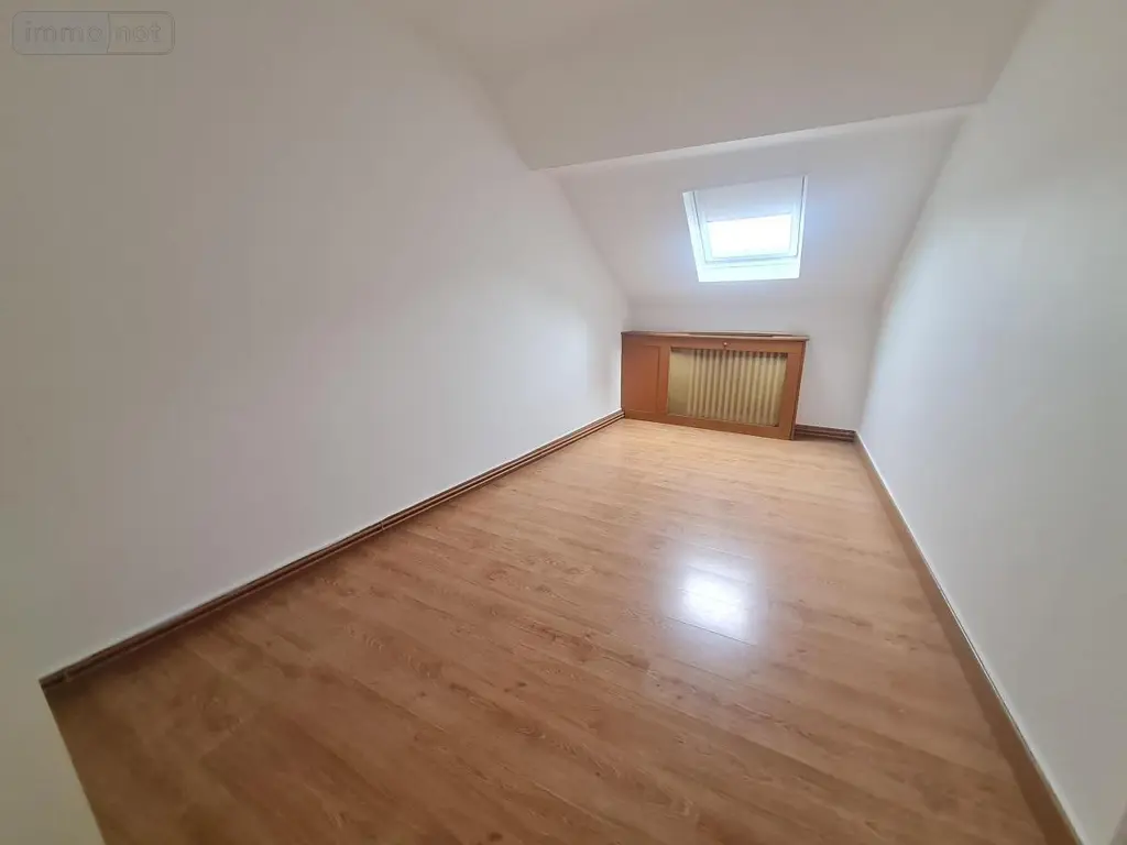 Location appartement Montoire-sur-le-Loir 41800 Loir-et-Cher 41 110 m2 4 pièces 650 euros 41059-L28 010