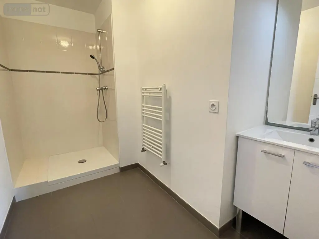 Appartement a vendre Lorient 56100 Morbihan 56 101 m2 5 pièces 312240 euros 56079-1437 006