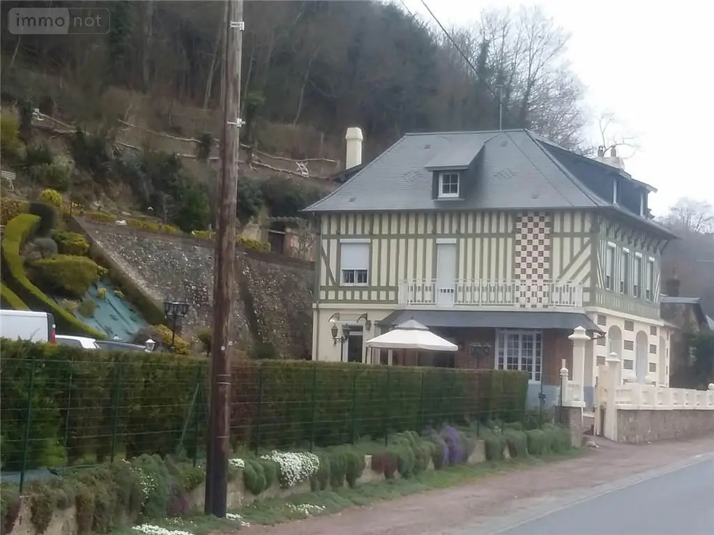 Maison a vendre Saint-Martin-de-Bienfaite-la-Cressonnière 14290 Calvados 14 250 m2 11 pièces 344190 euros 14058-1512 009