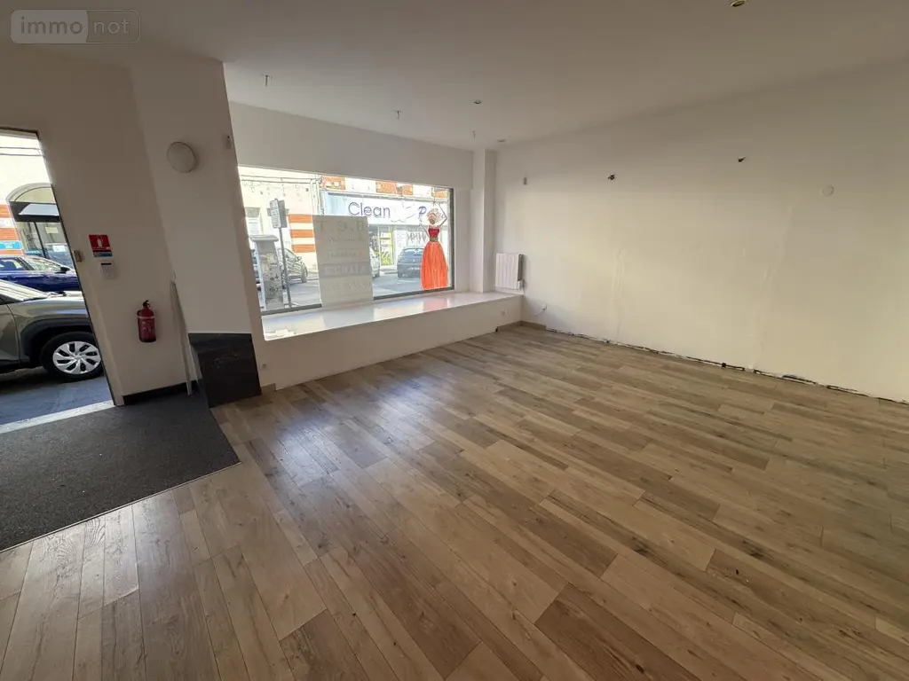 Location fonds et murs commerciaux Cambrai 59400 Nord 59 70 m2 1100 euros 59084-L1501 003