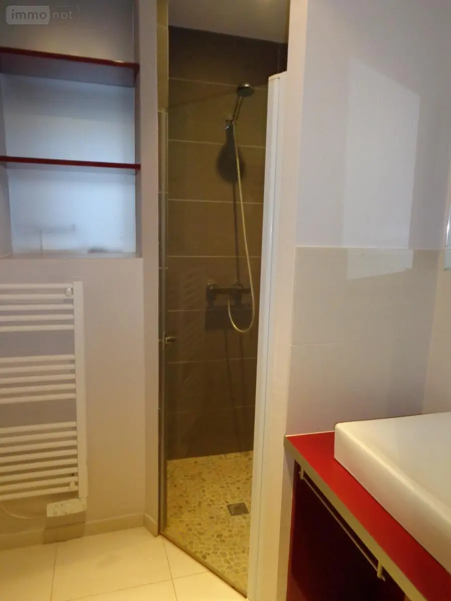 Location appartement Nantes 44000 Loire-Atlantique 44 28 m2 1 pièce 547 euros 44028-L184 003
