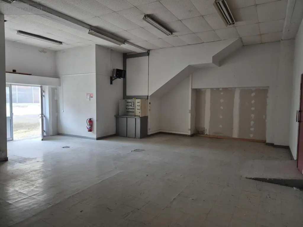 Fonds et murs commerciaux a vendre Marnay 70150 Haute-Saône 70 120 m2 67500 euros 25012-964 003