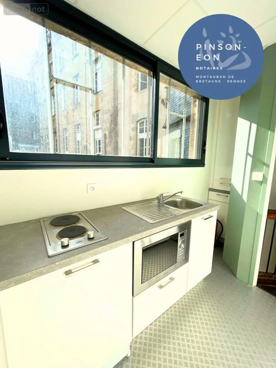 Fonds et murs commerciaux a vendre Rennes 35000 Ille-et-Vilaine 35 38 m2 1 pièce 198320 euros 35056-1643 003