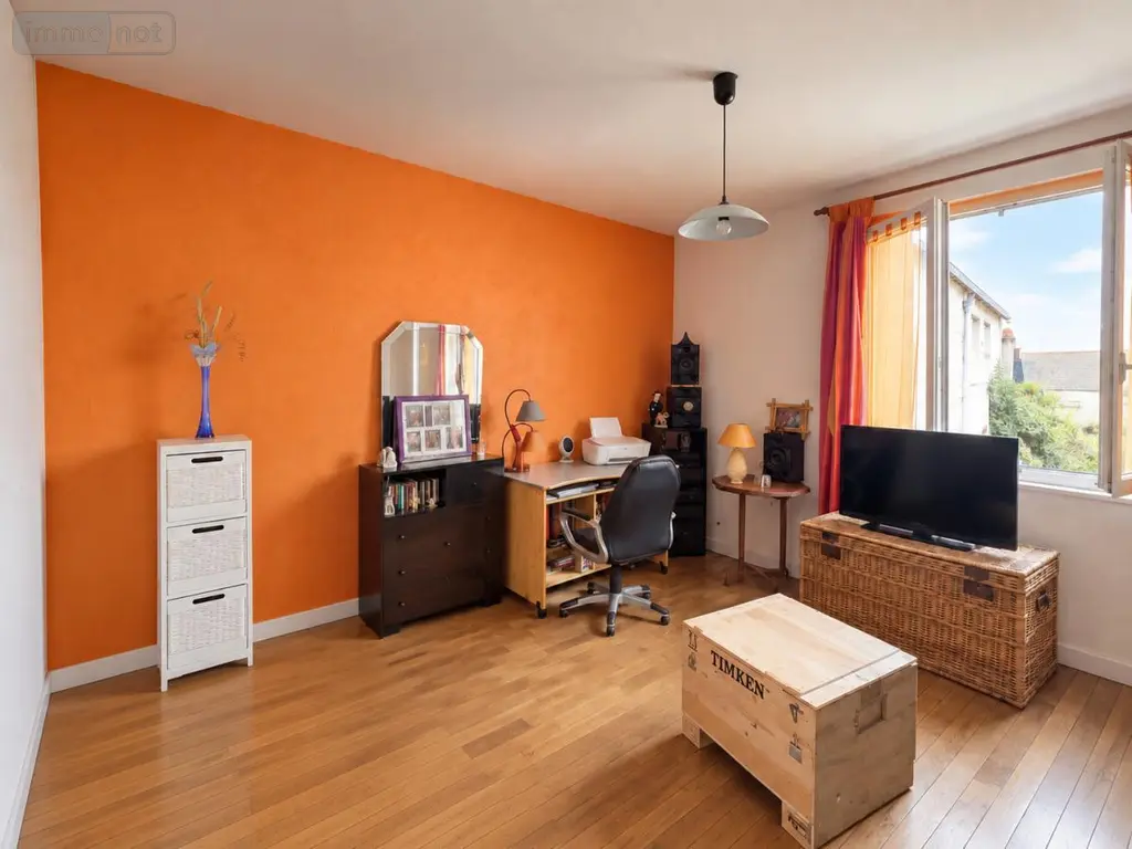 Immeuble de rapport a vendre Villandry 37510 Indre-et-Loire 37 148 m2 249900 euros 37096-62 011