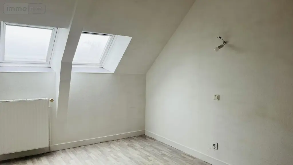 Immeuble de rapport a vendre Pluméliau-Bieuzy 56930 Morbihan 56 139 m2 198280 euros 56064-1312 007