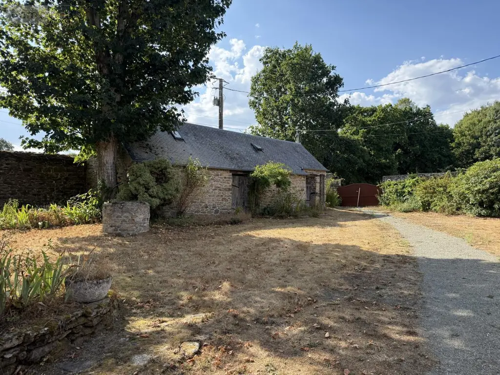 Maison a vendre Grâces 22200 Côtes-d'Armor 22 121 m2 3 pièces 247840 euros 22064-1379 003