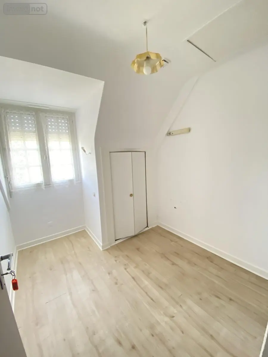 Maison a vendre Loudéac 22600 Côtes-d'Armor 22 216 m2 8 pièces 244400 euros 22110-2177 011
