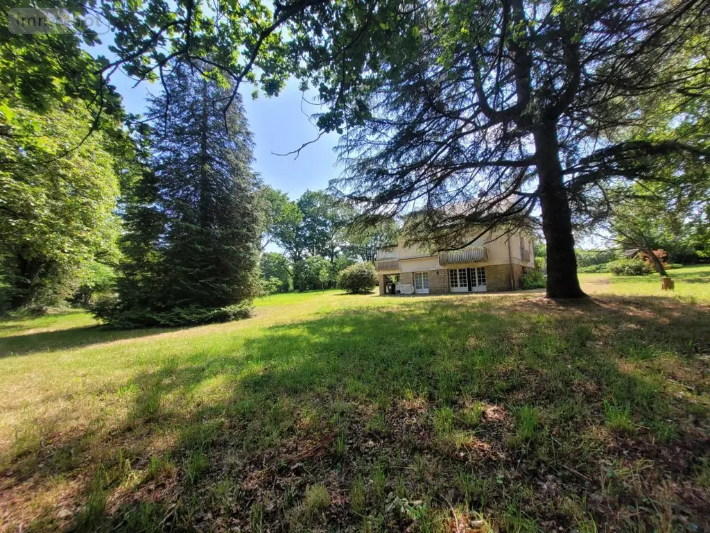 Maison a vendre Solesmes 72300 Sarthe 72 165 m2 6 pièces 228800 euros 72068-2197 004