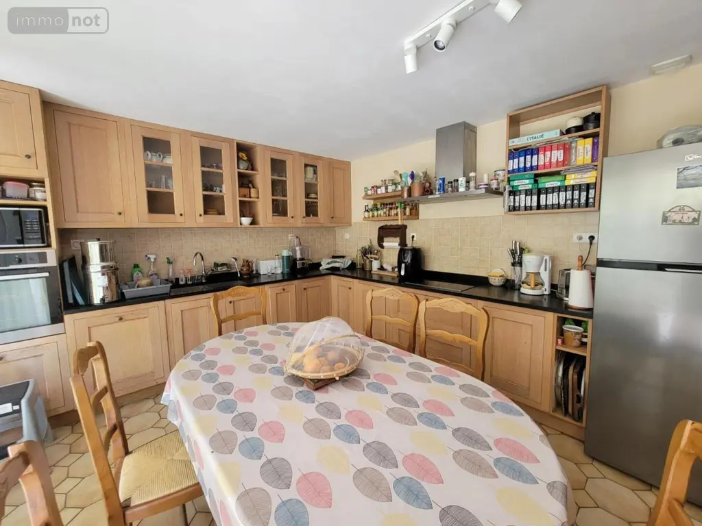 Maison a vendre Saint-Hernin 29270 Finistère 29 207 m2 9 pièces 250364 euros 56071-2586 004