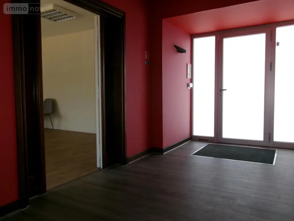Location fonds et murs commerciaux Bruay-la-Buissière 62700 Pas-de-Calais 62 68 m2 750 euros 62023-L1435 005