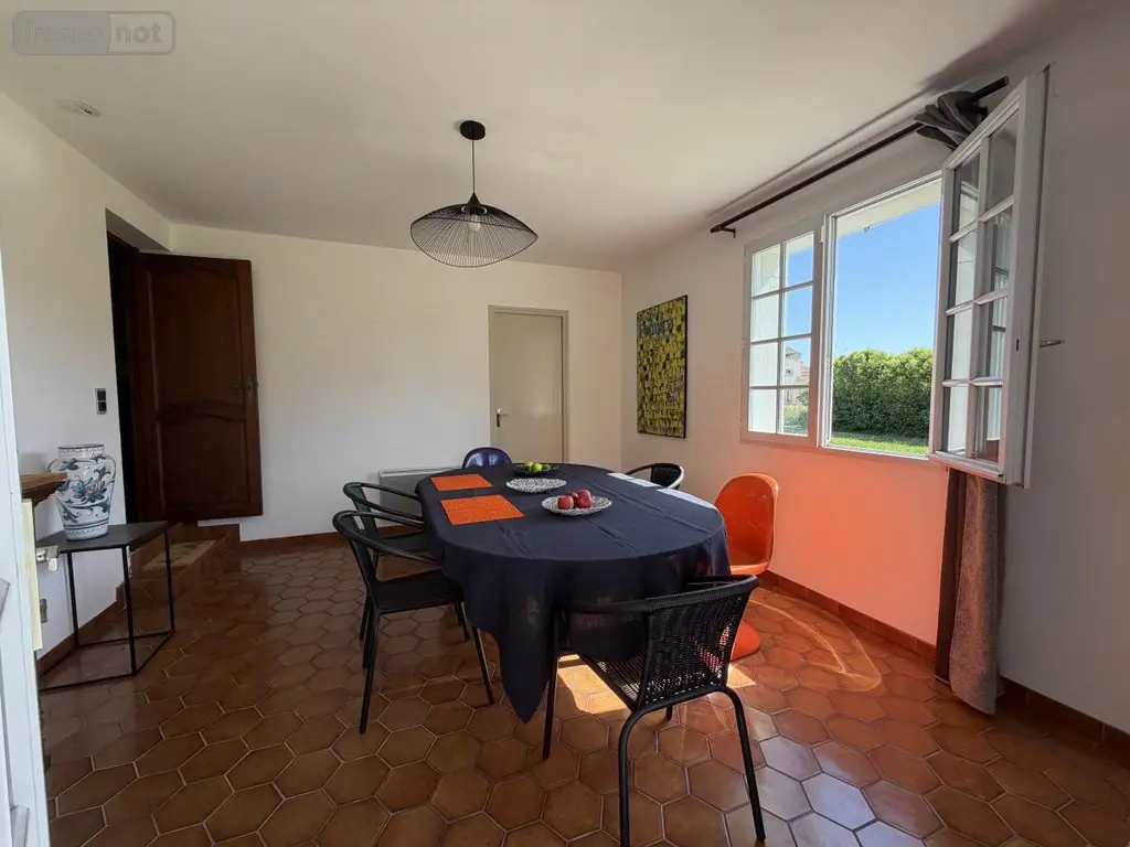 Maison a vendre Pierrelatte 26700 Drôme 26 200 m2 7 pièces 430000 euros 26060-750 005