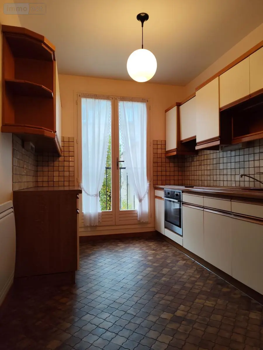 Location appartement Montargis 45200 Loiret 45 66 m2 2 pièces 685 euros 45052-L300 006
