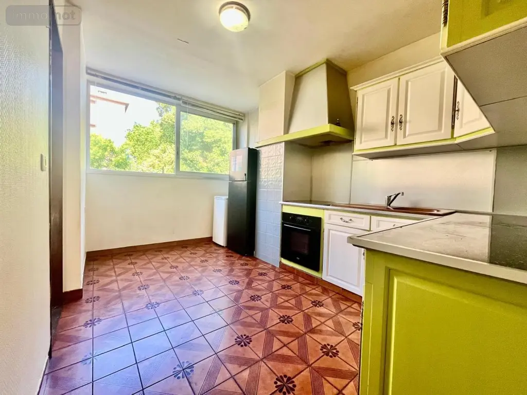 Appartement a vendre Aubagne 13400 Bouches-du-Rhône 13 55 m2 3 pièces 156000 euros 13165-14 004